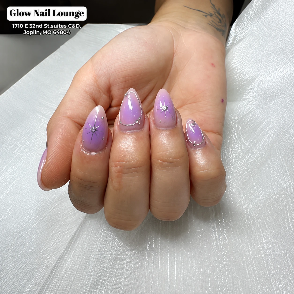 Glow Nail Lounge