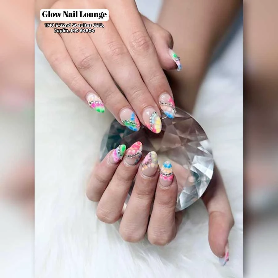 Glow Nail Lounge