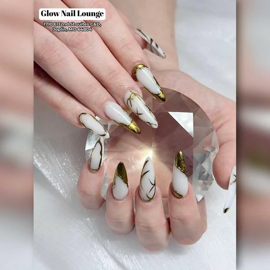 Glow Nail Lounge