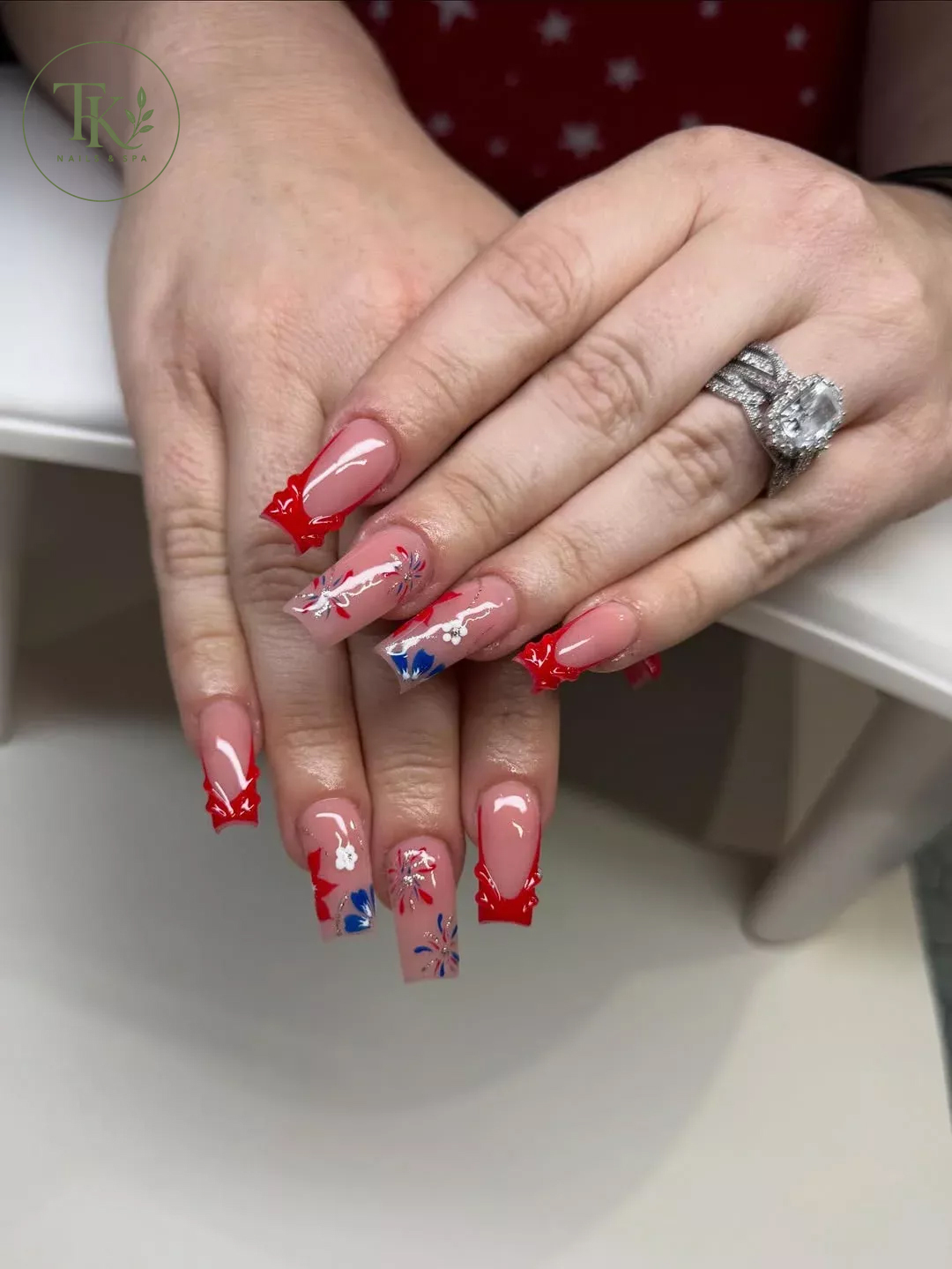 TK Nails & Spa