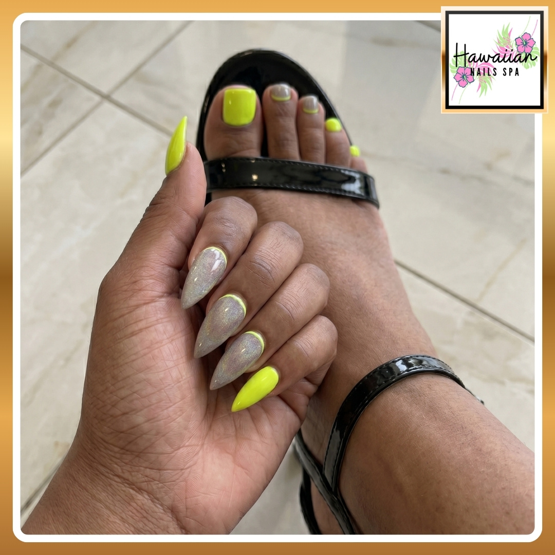 Hawaiian Nails