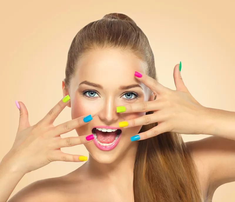 nails