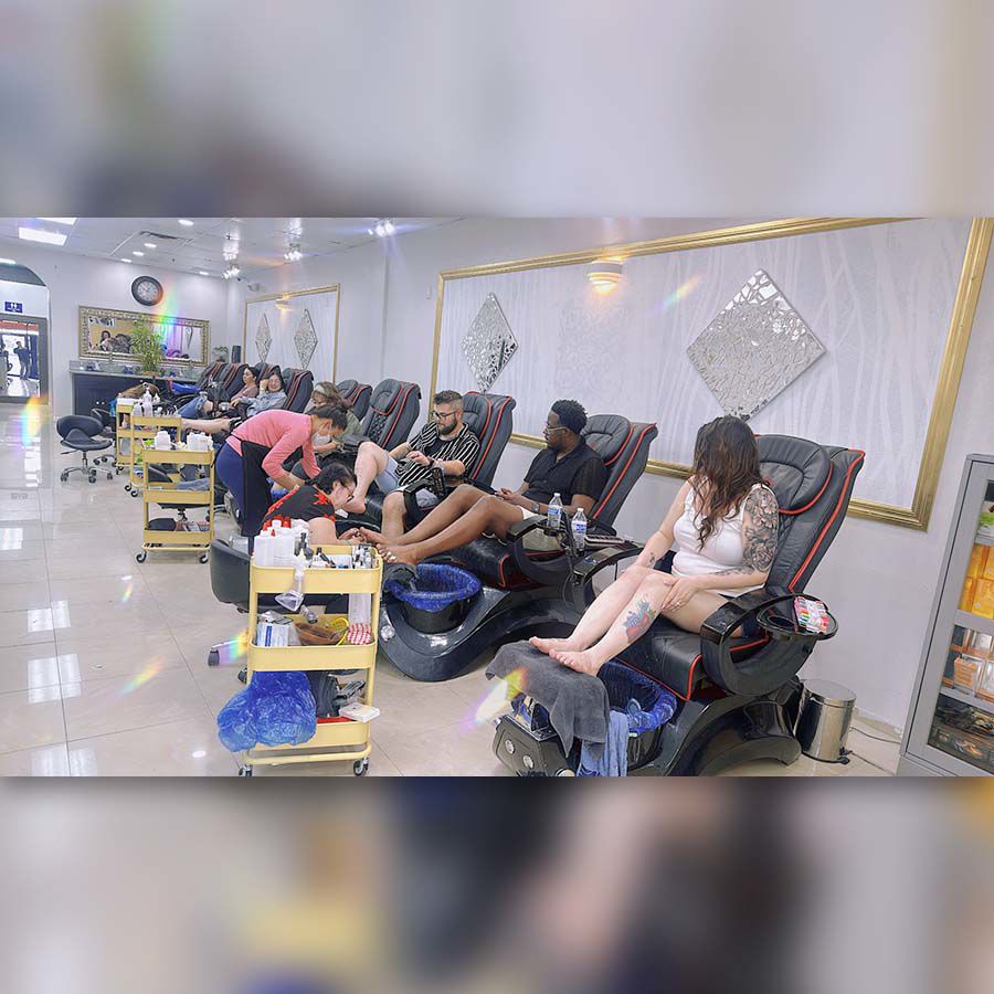 TLC Nail Salon & Bar in Las Vegas, NV 89146 (4)