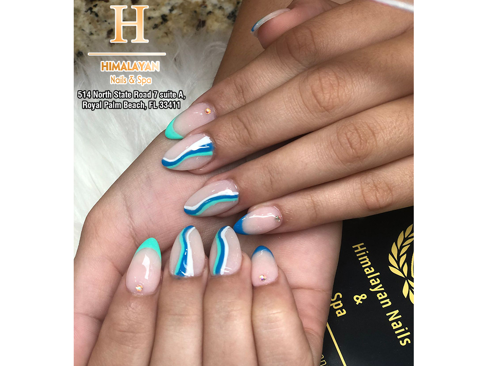 Nail design 33411