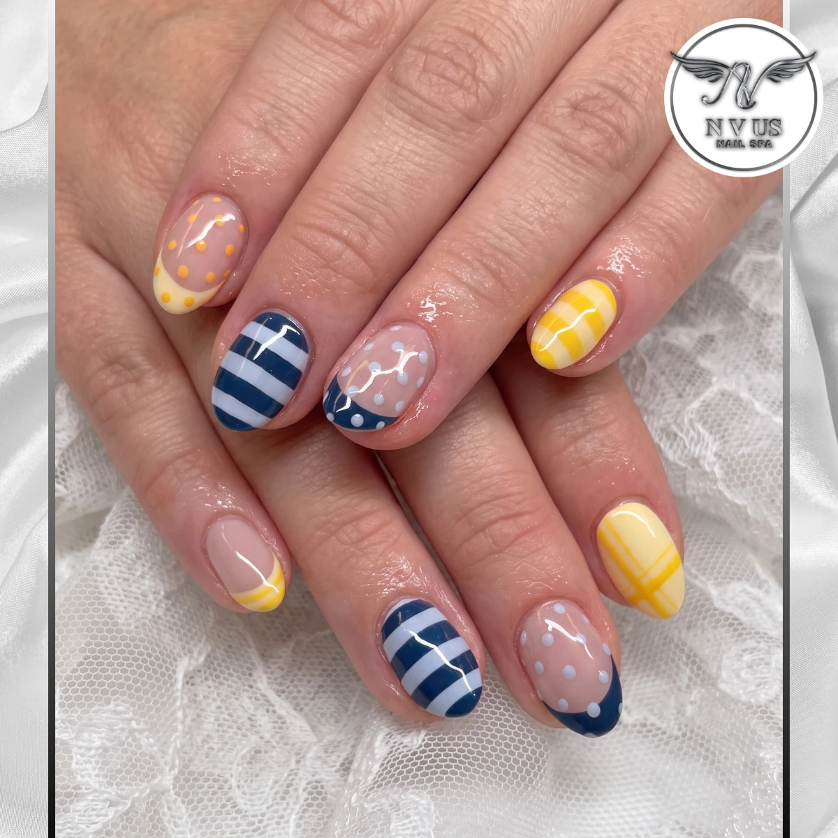 N V Us Nails Salon