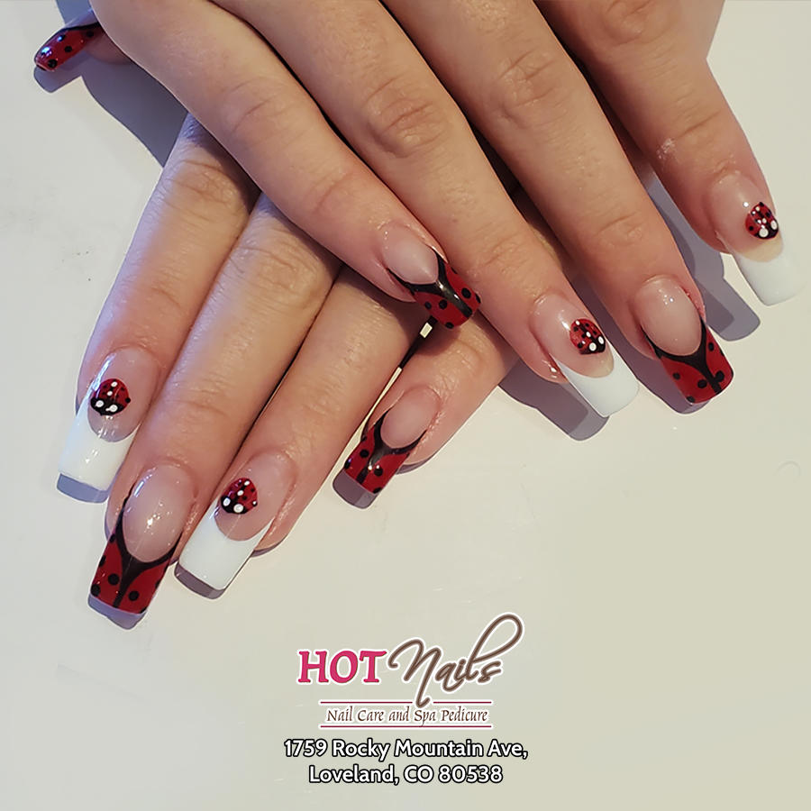 Trendy nail patterns