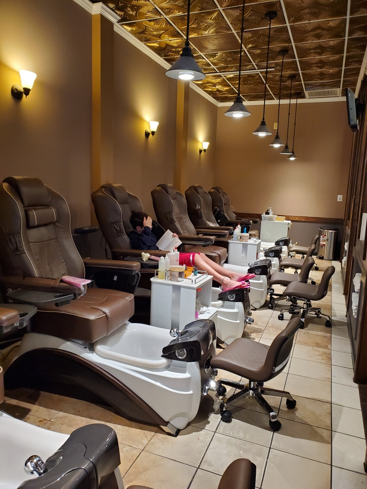 Nails Salon