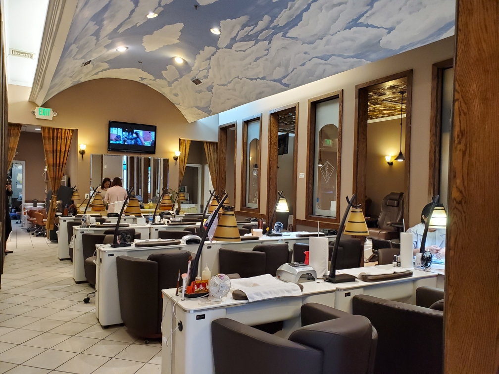 Nails Salon
