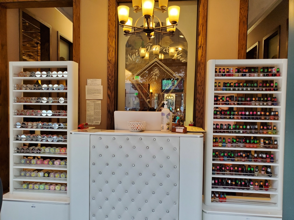 Nails Salon