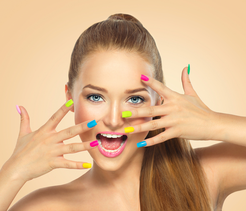 nails