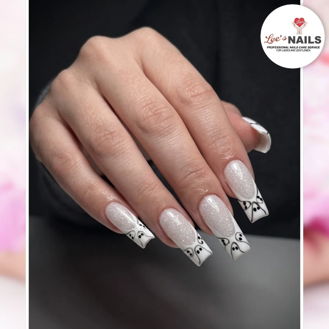 Lee's Nails