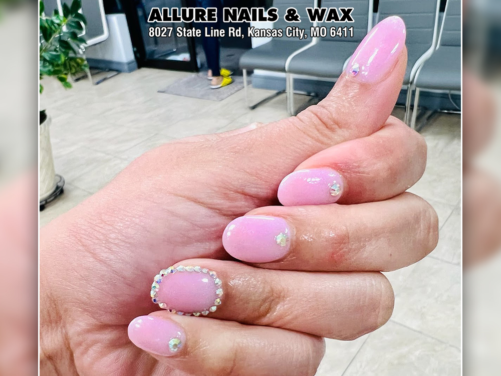 Nails Design 64114