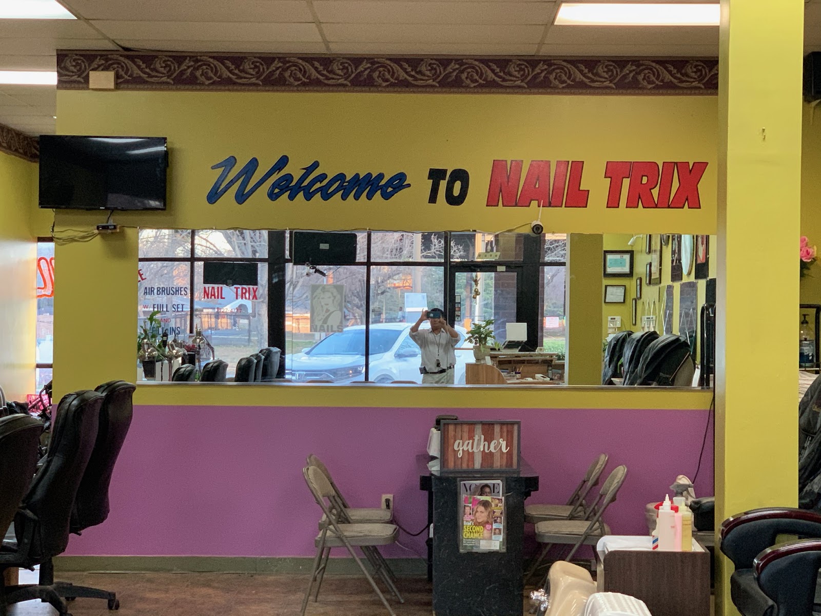 Nails Salon