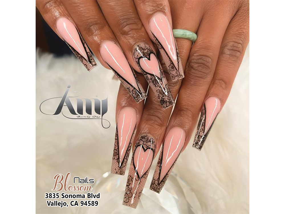 Nail salon 94589