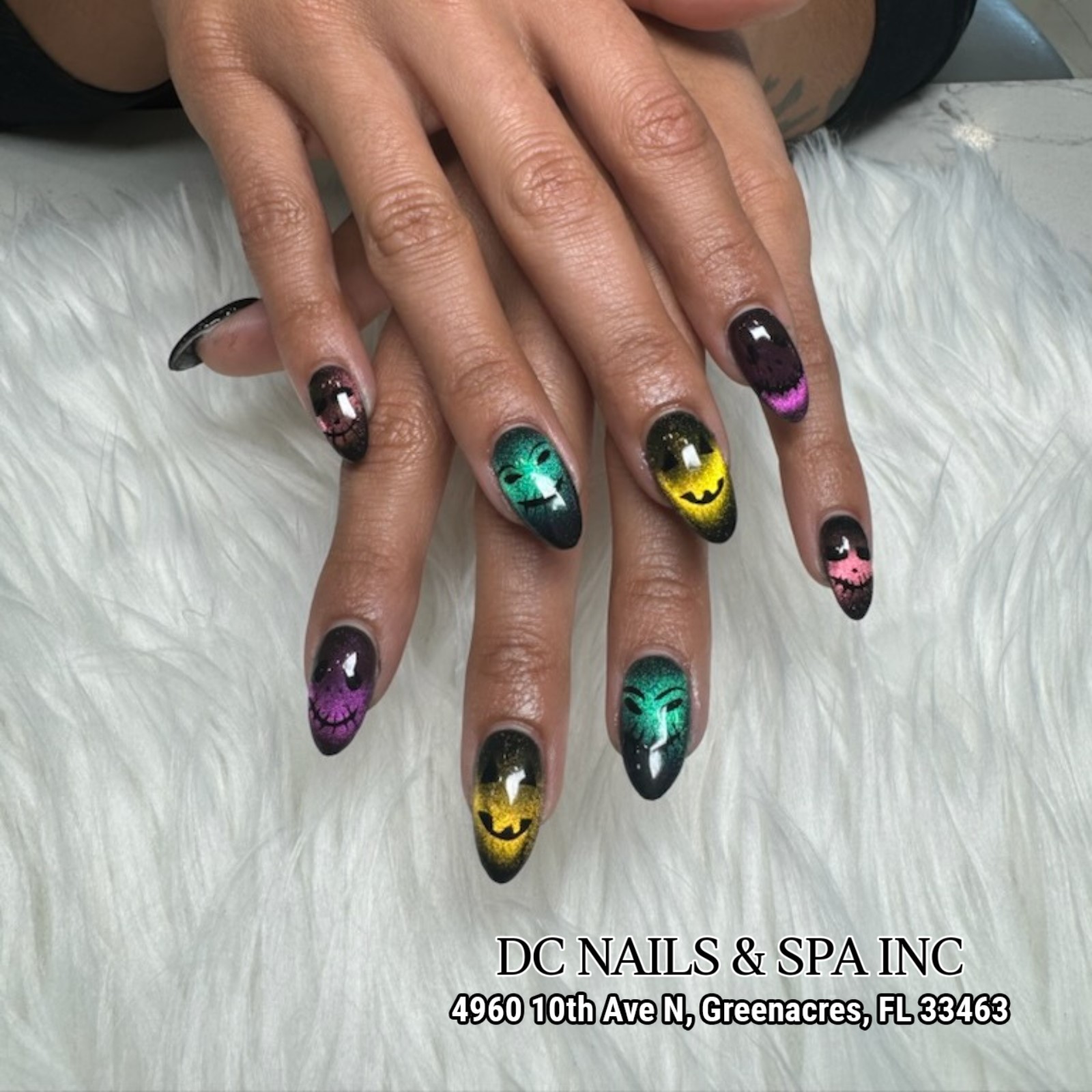 Fall beauty and Halloween Nail Art