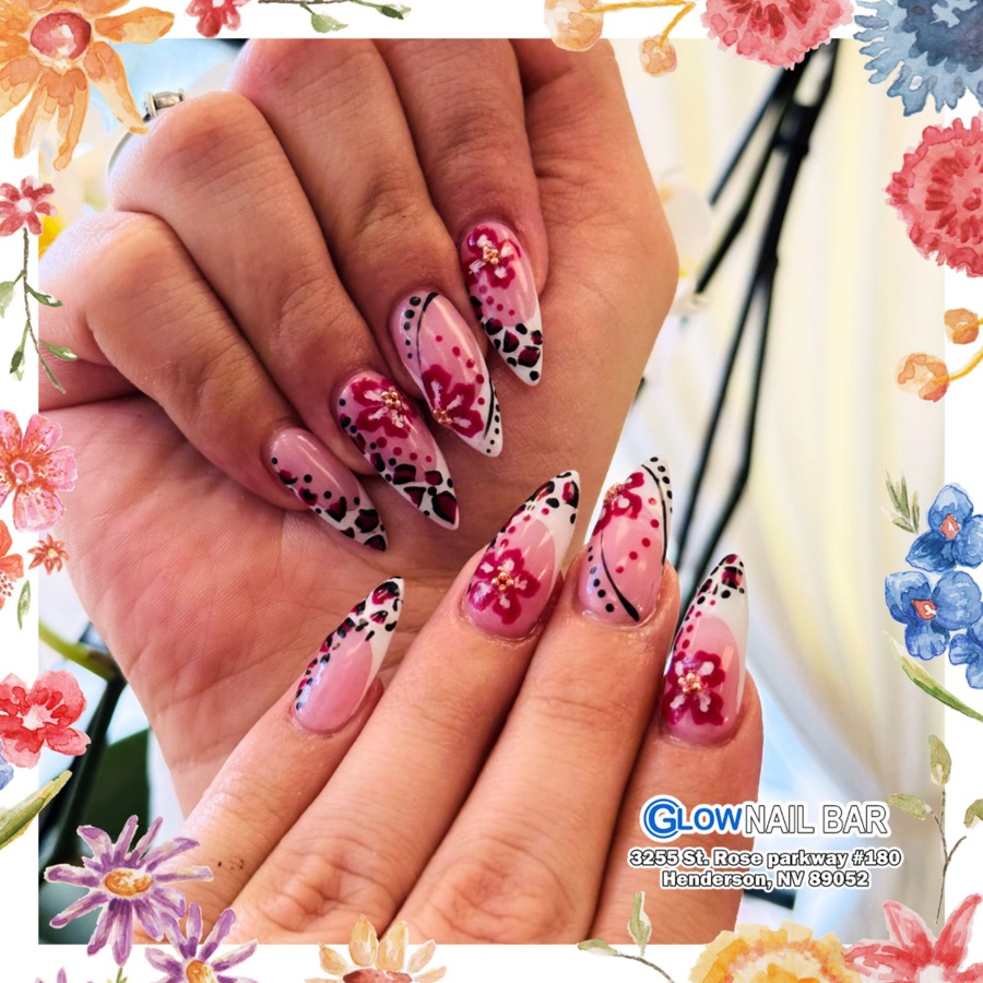 Glow Nail Bar 250226 (1)