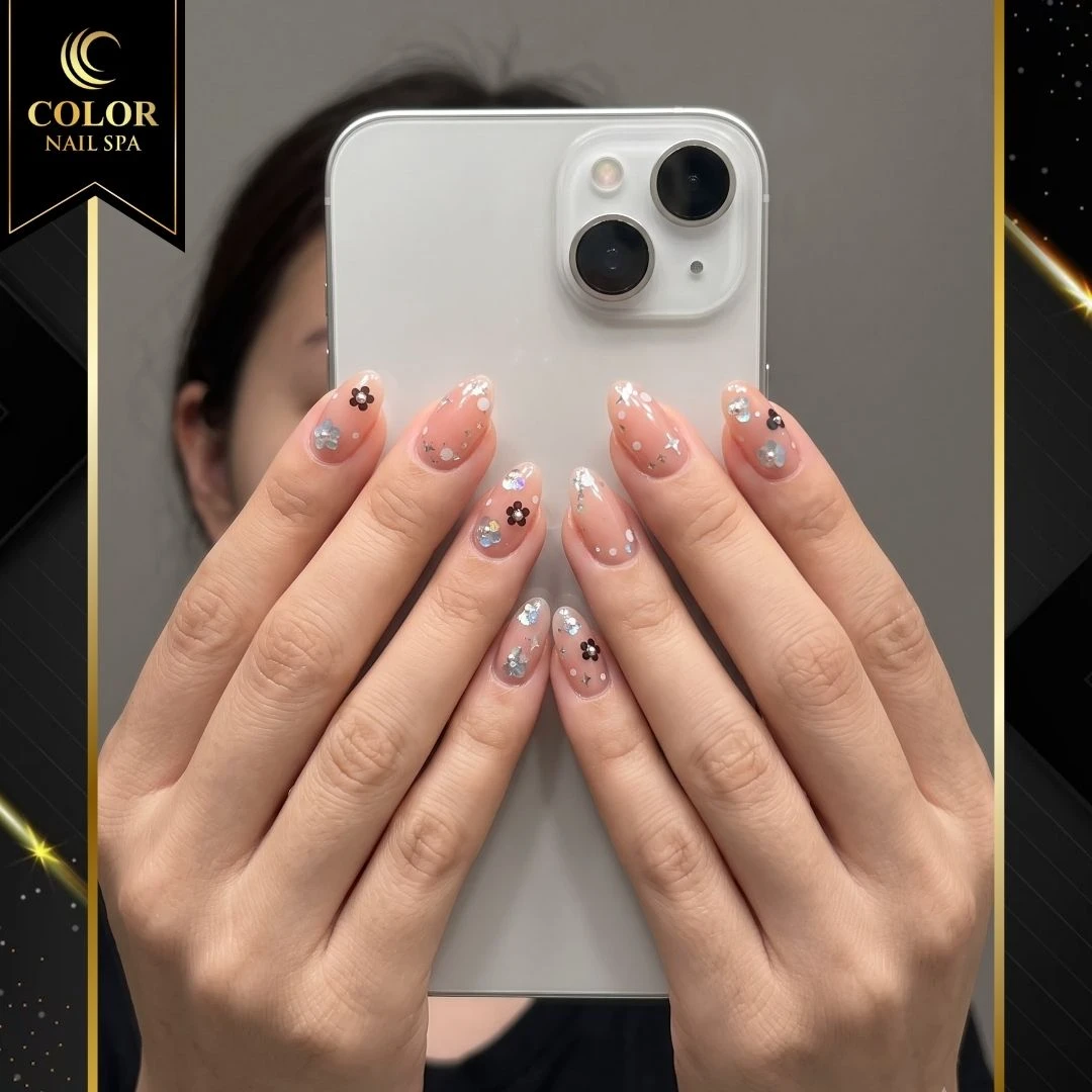 Color Nail Salon & Spa