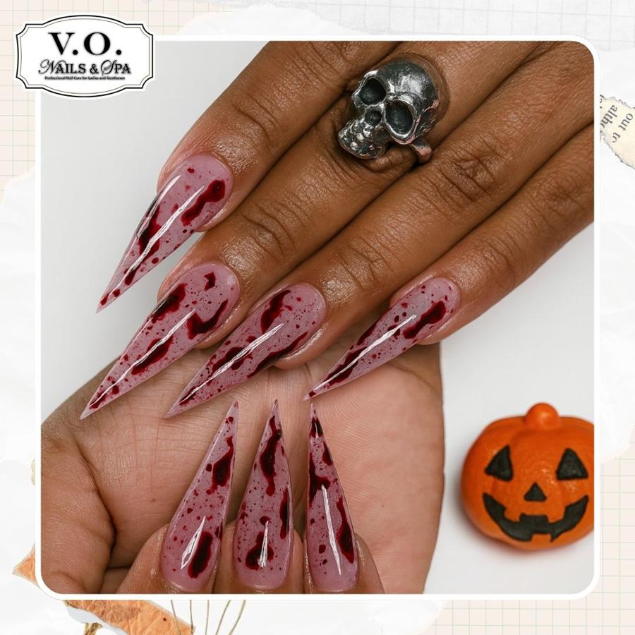 Halloween nail design