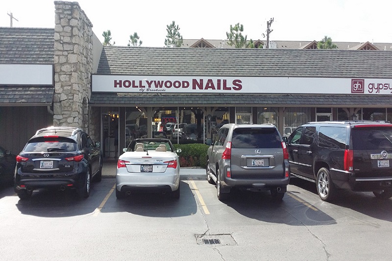 Hollywood Nails of Brookside | Top-notch nail salon and spa Tulsa, OK 74105