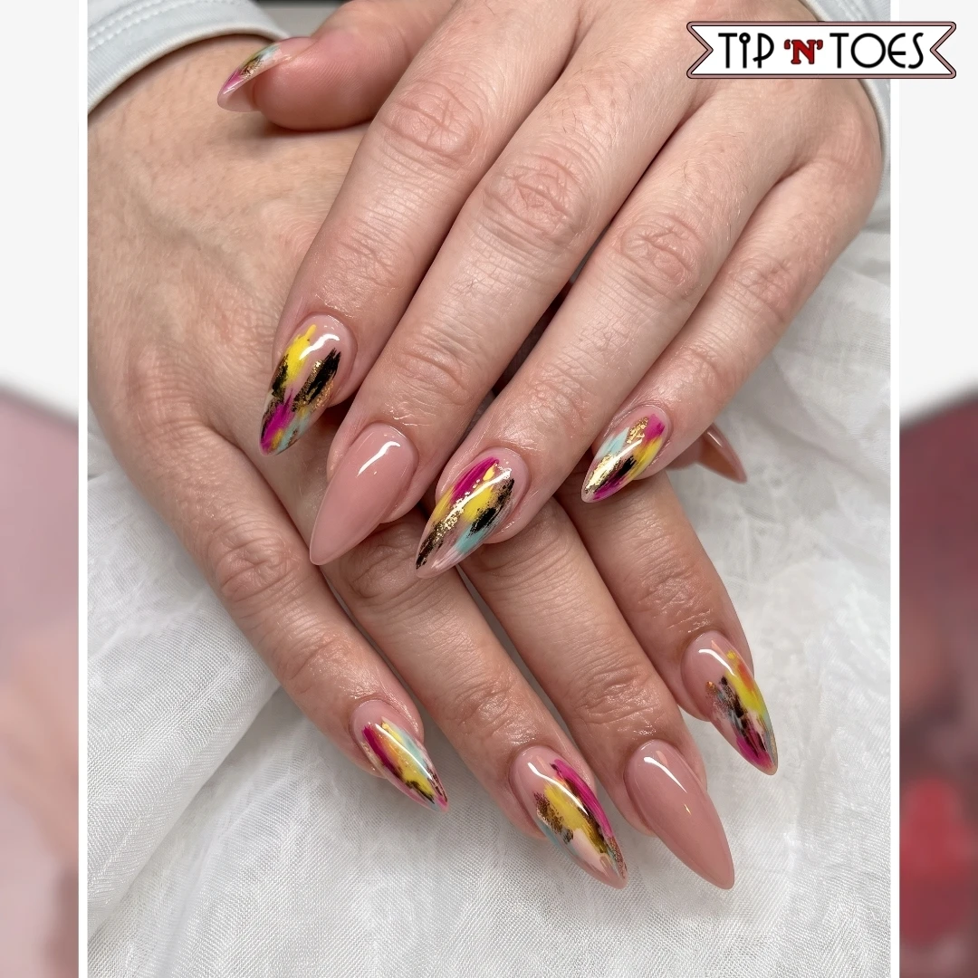 Tips N Toes