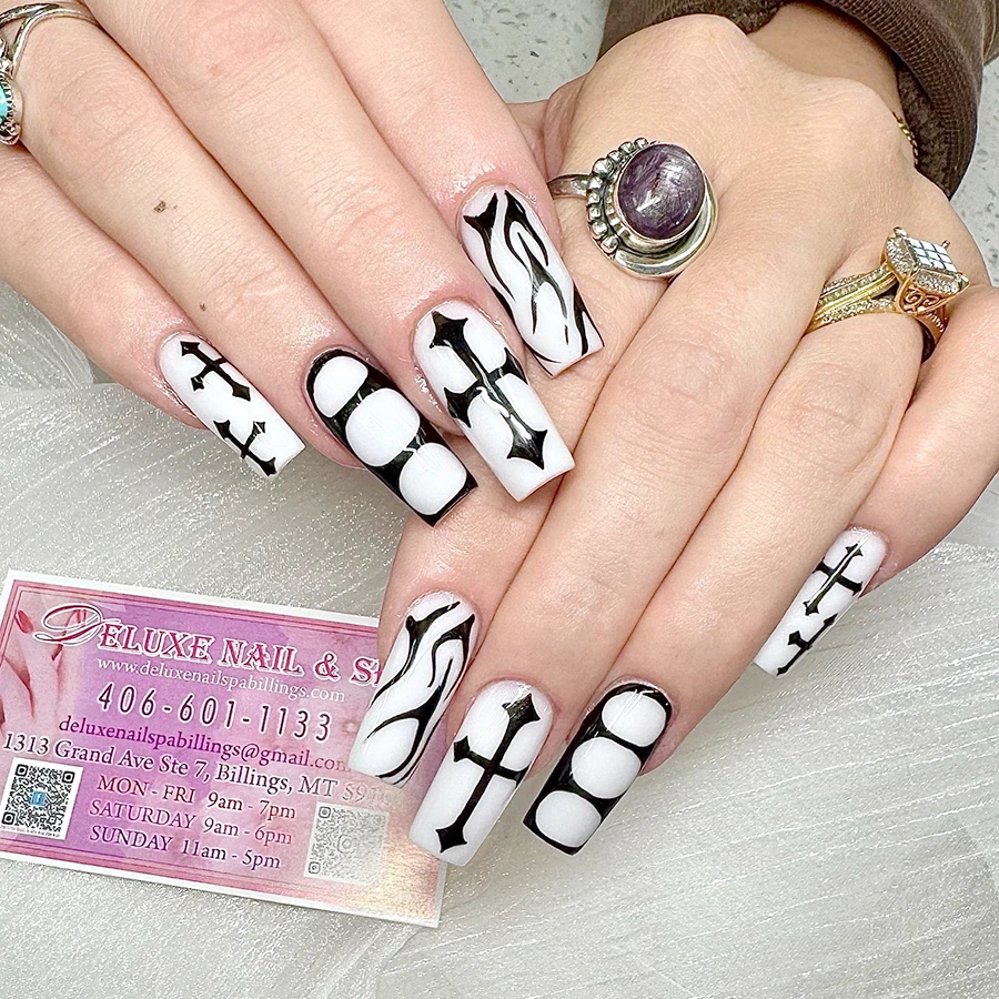 Deluxe Nail & Spa