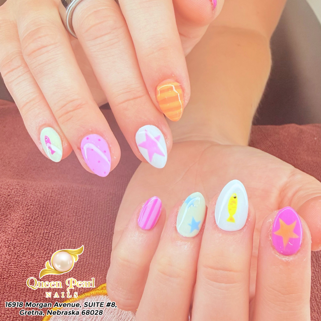 Queen Pearl Nails