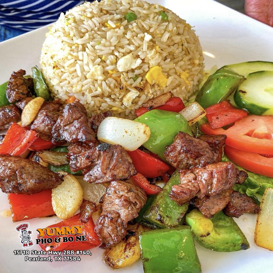 vietnamese restaurant 77584