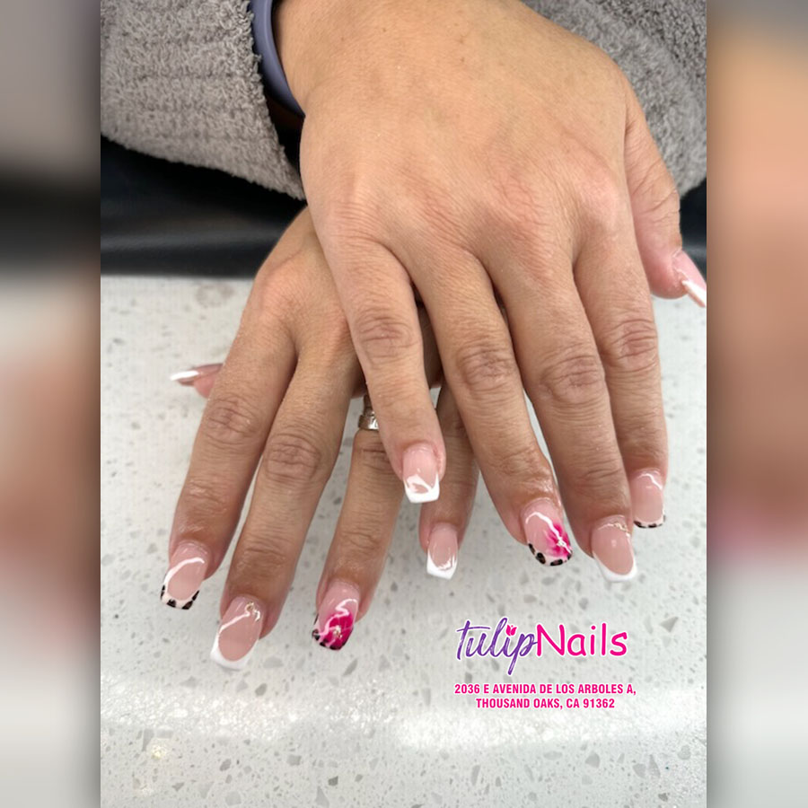 Tulip Nails (4)