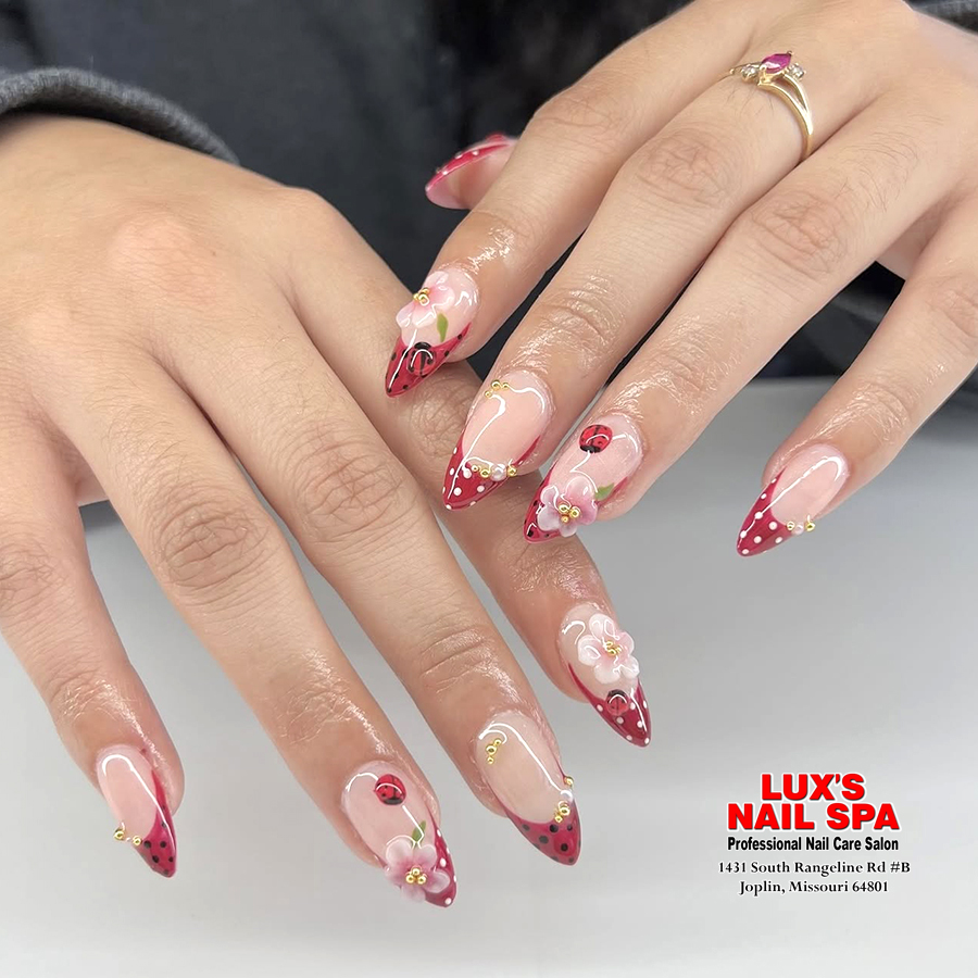 Lux's Nail Spa