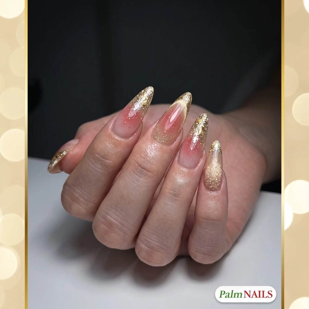 Palm Nails