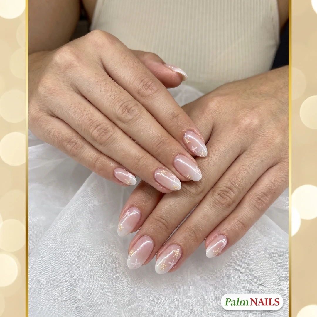 Palm Nails