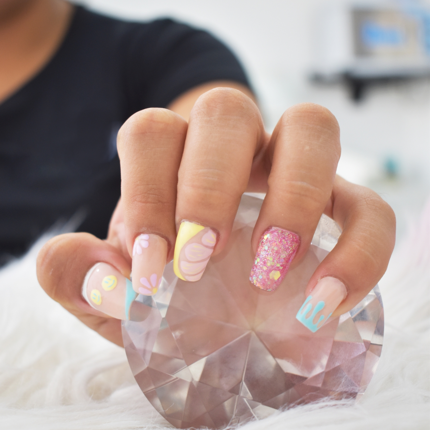Truly Nails in Clive, IA 50325