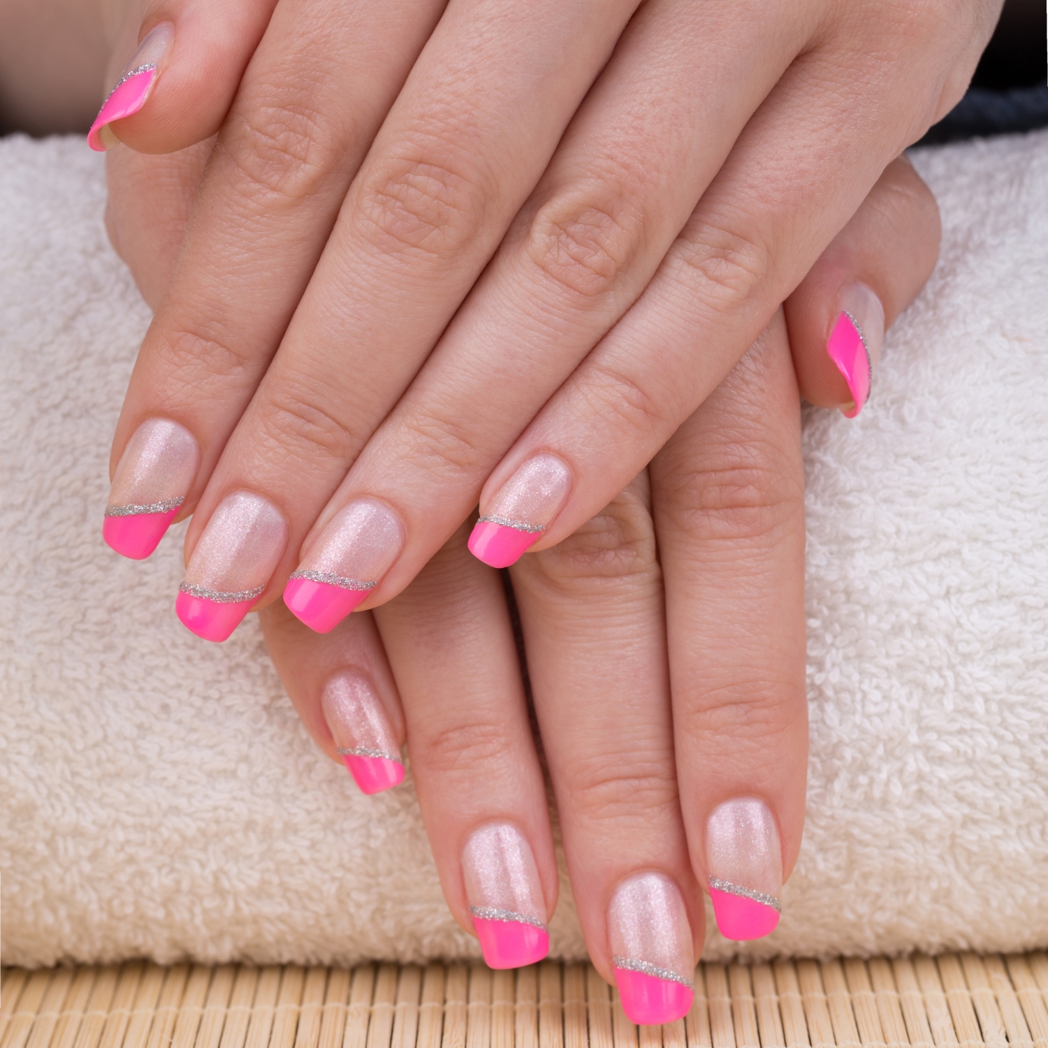 Truly Nails in Clive, IA 50325