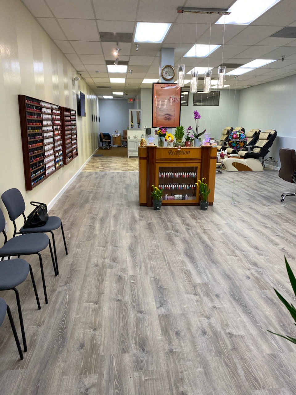 Nail Salon