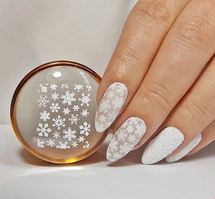 Tech Nails 2