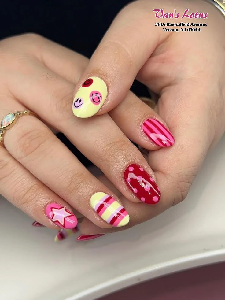 September nail trends and seasonal nail designs