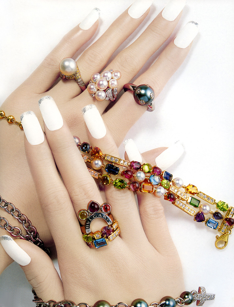 Vivian Nails