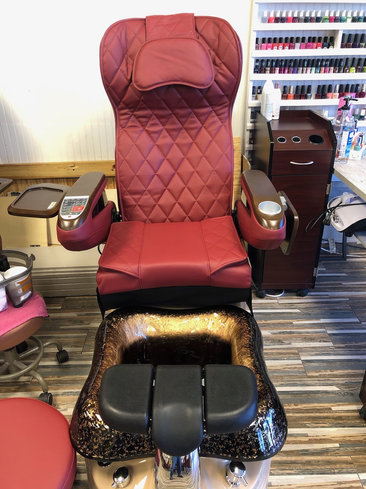 Nail Salon
