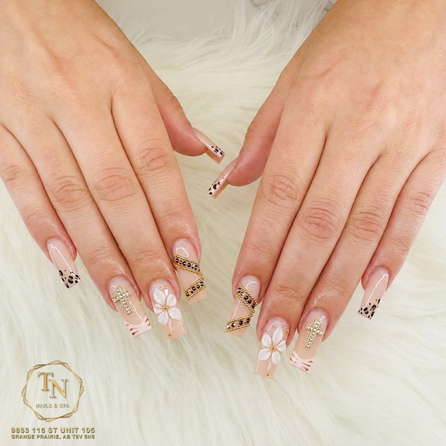 Nail Design July 17 2026
