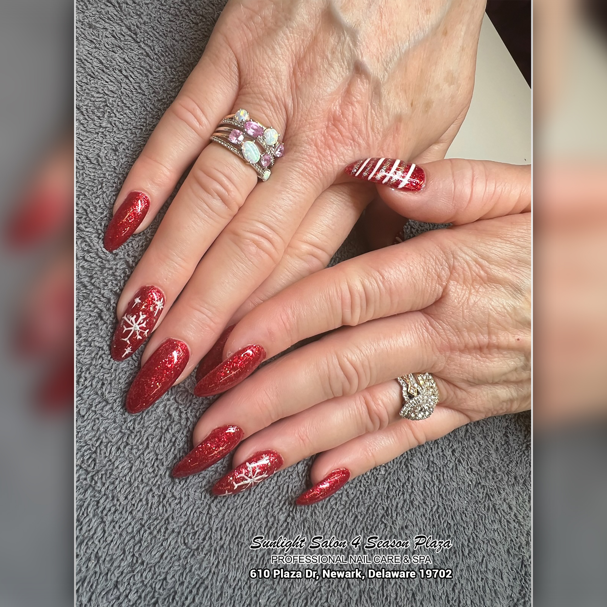 Sunlight Salon 4 Season Plaza