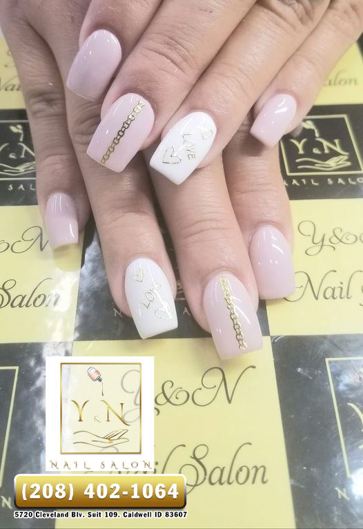 Nail salon 83607