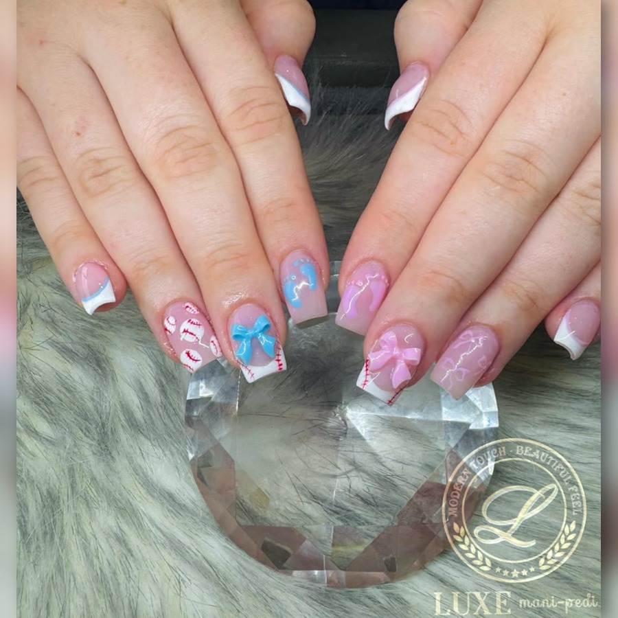 Luxe mani-pedi (1)