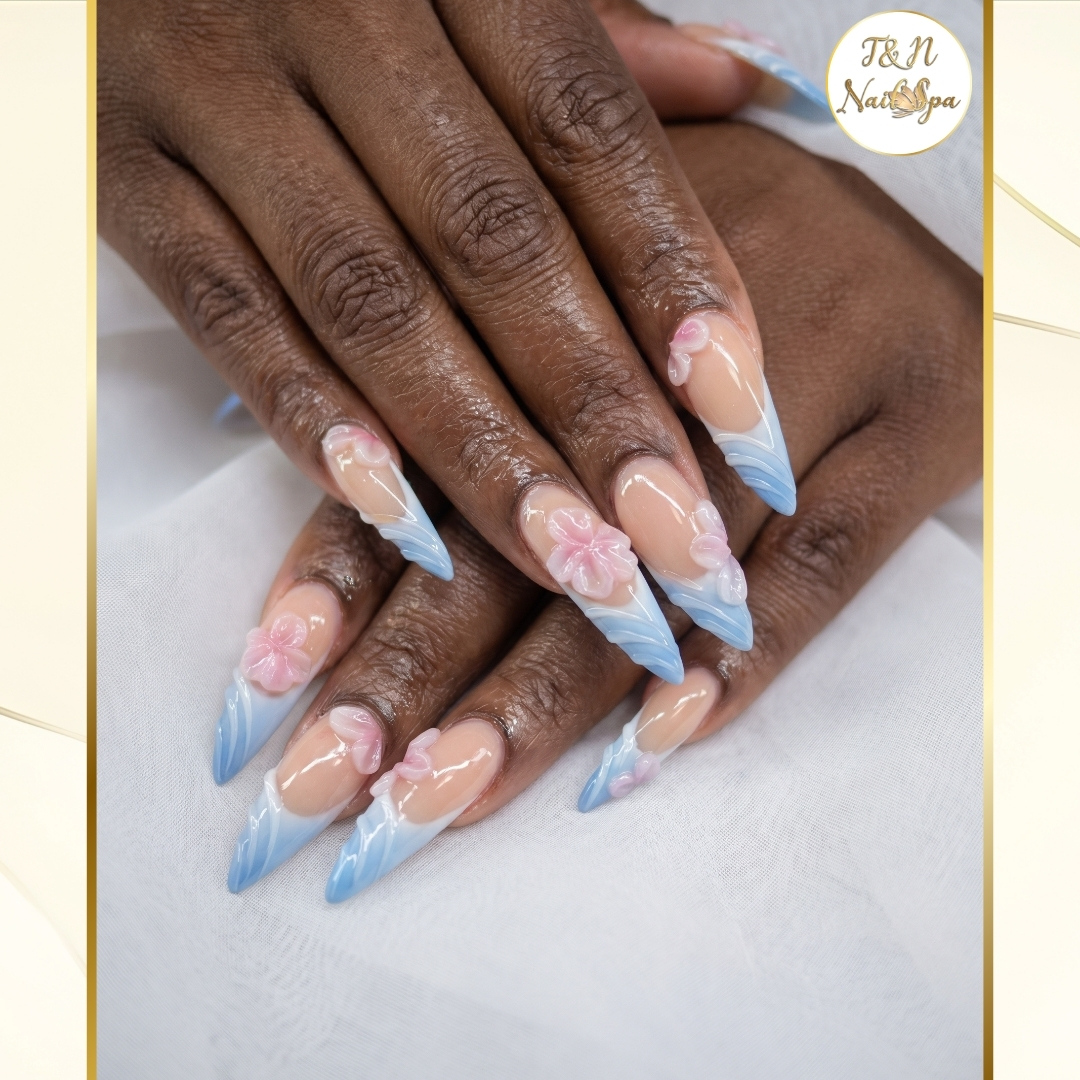 T N Nails & Spa