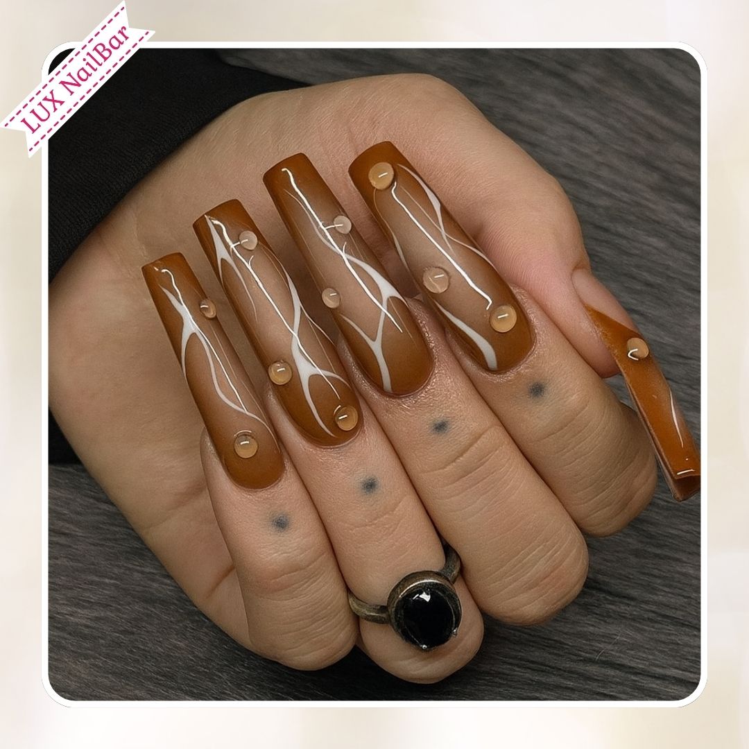 LUX NailBar 031025 (4)