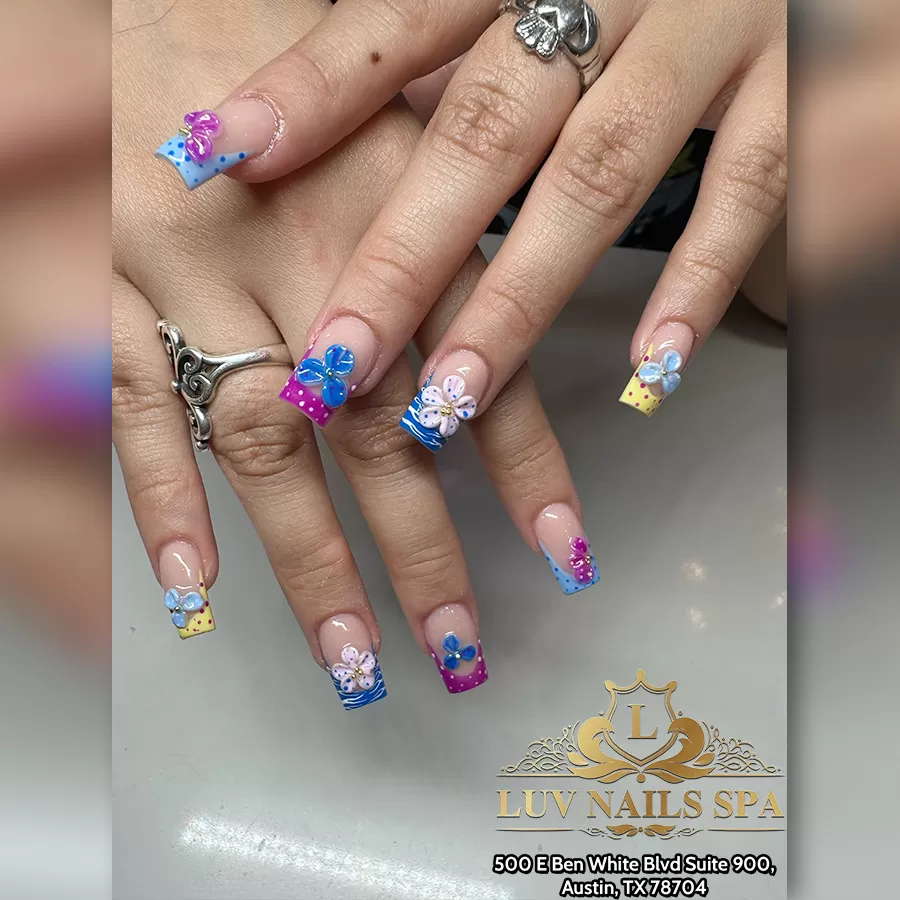 jul21-25-LUV nails & spa (10)