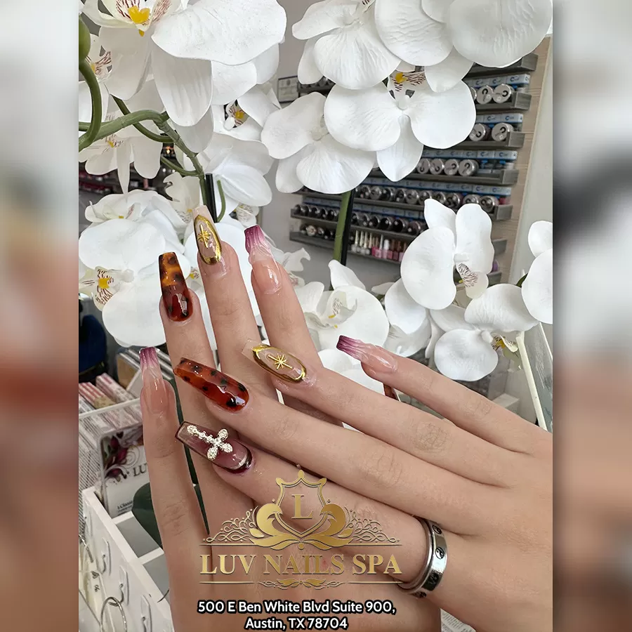 jul21-25-LUV nails & spa (5)