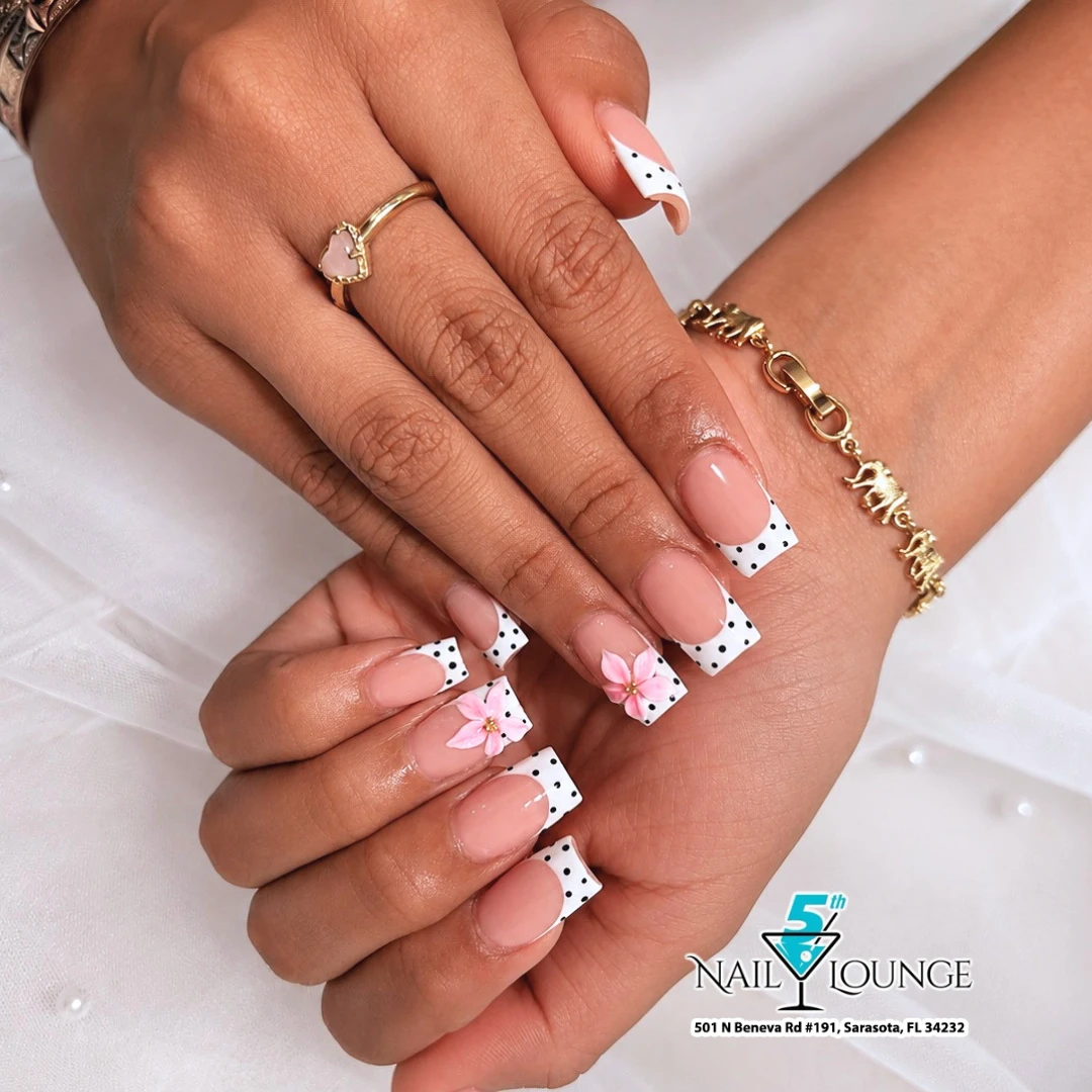 5th Nail Lounge