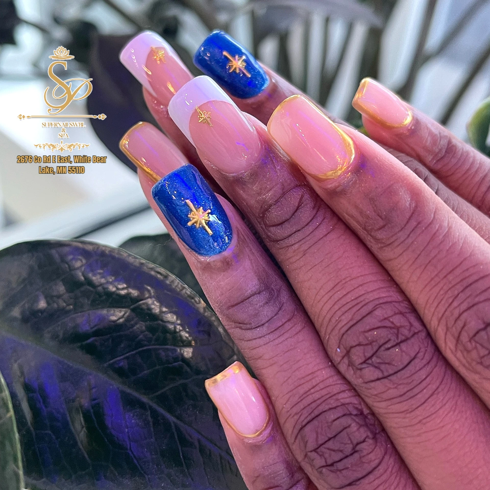 Super Nails