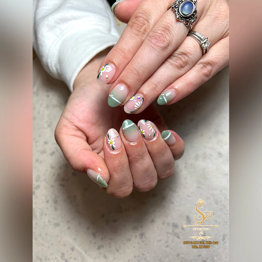 Super Nails