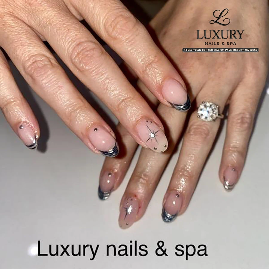 Luxury Nails & Spa - Palm Desert